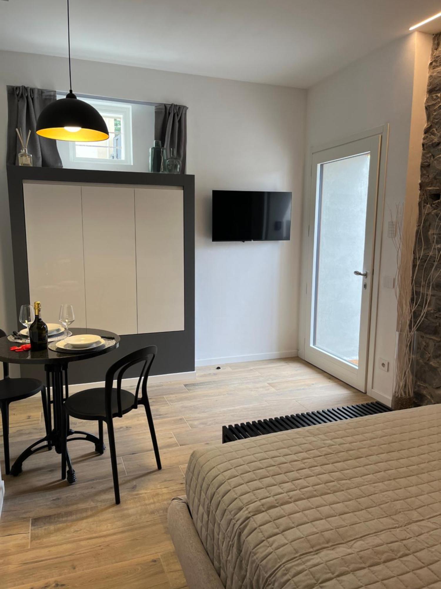 Room 1913 Malgrate Bagian luar foto